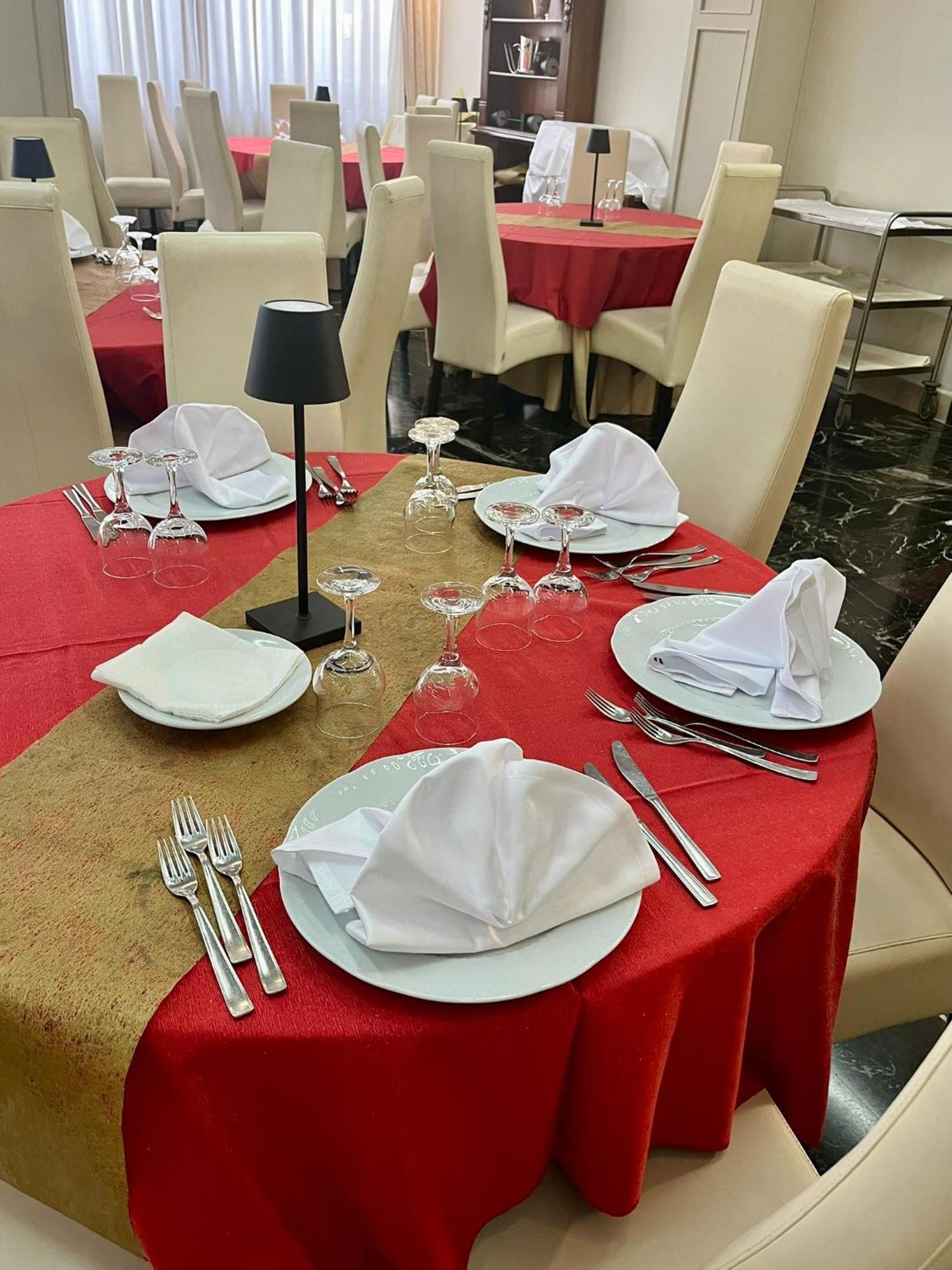 Pisani Hotel San Nicola La Strada Eksteriør bilde