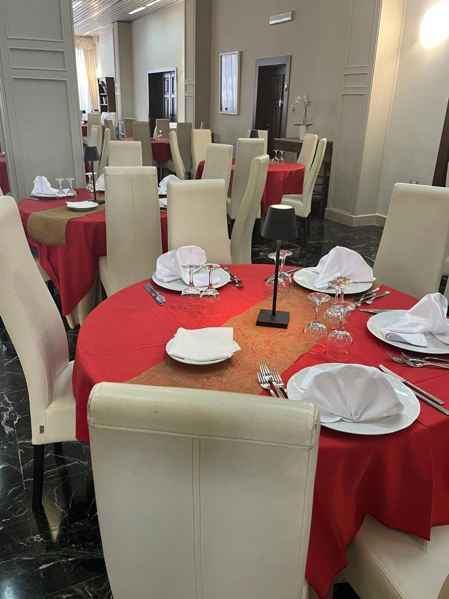 Pisani Hotel San Nicola La Strada Eksteriør bilde
