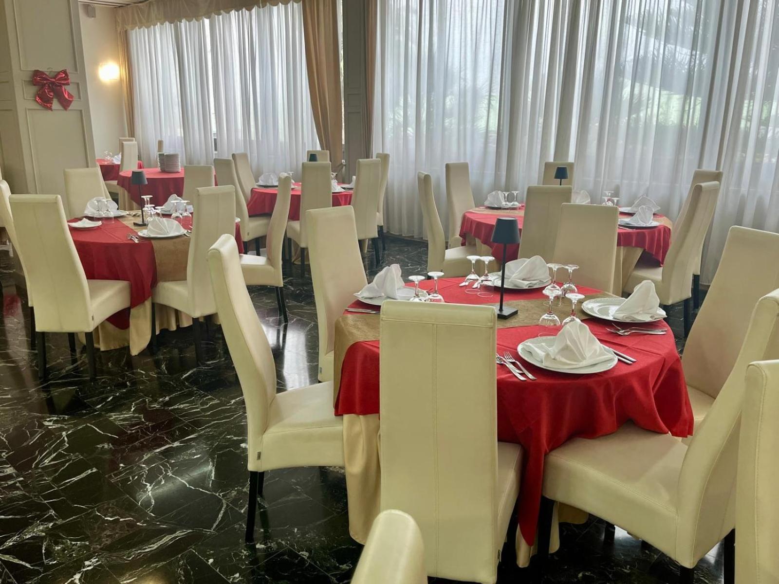 Pisani Hotel San Nicola La Strada Eksteriør bilde