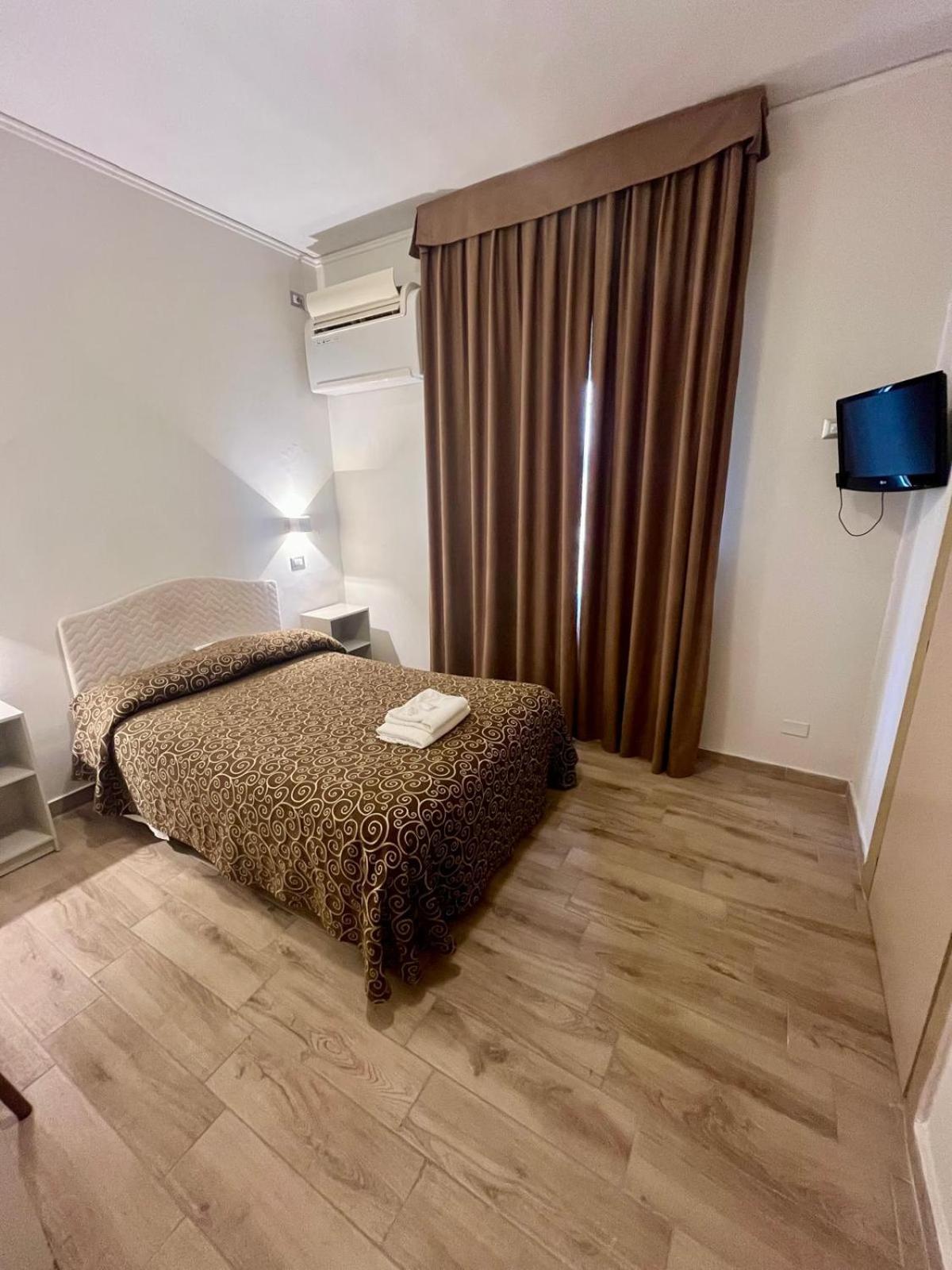 Pisani Hotel San Nicola La Strada Eksteriør bilde
