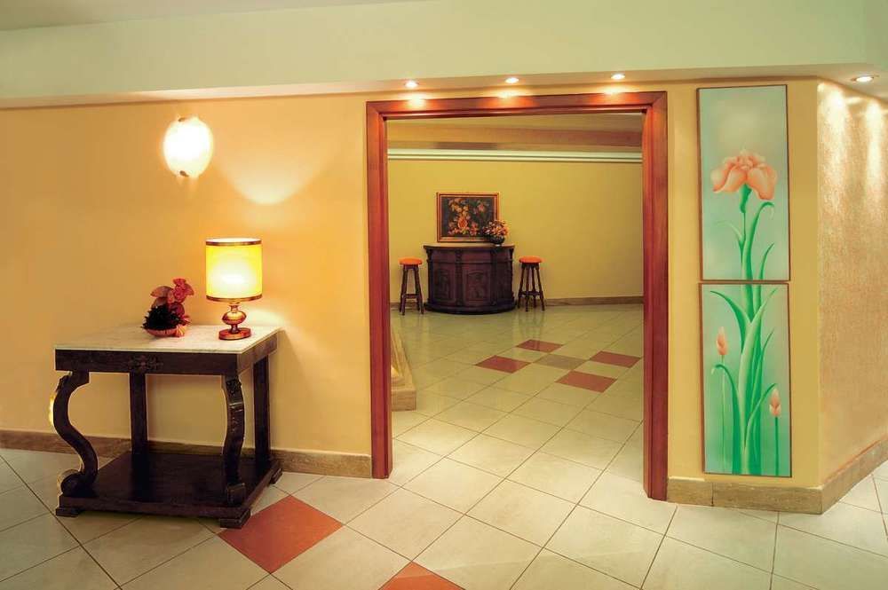 Pisani Hotel San Nicola La Strada Eksteriør bilde